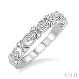 1/6 ctw Round Diamond Wedding Band with in 14K White Gold